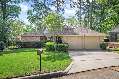 112 Quiet Wind Drive Conroe TX 77356