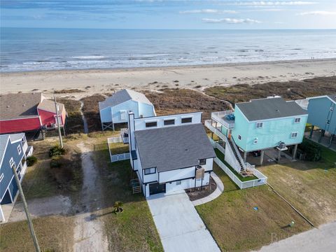 Homes For Sale - 23143 Gulf Drive<br/> Galveston, TX 77554