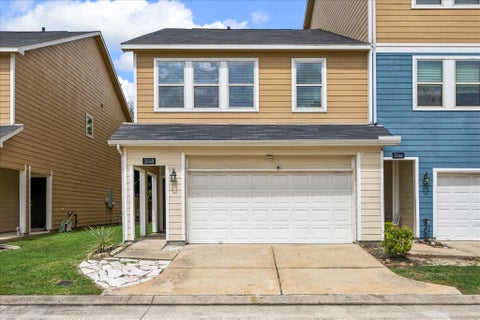 Photo of 3548 Terreno Vista Boulevard, Pasadena, TX 77504 (MLS # 9410245)