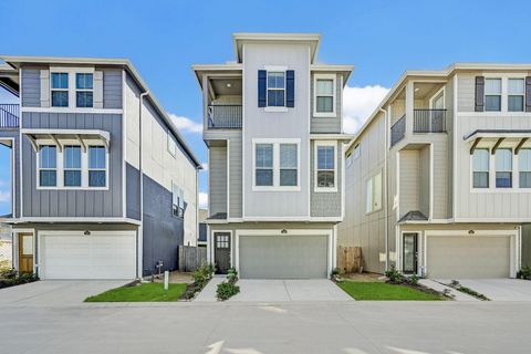 Photo of 1918 Kirby Landing Drive, Houston, TX 77051 (MLS # 41257717)