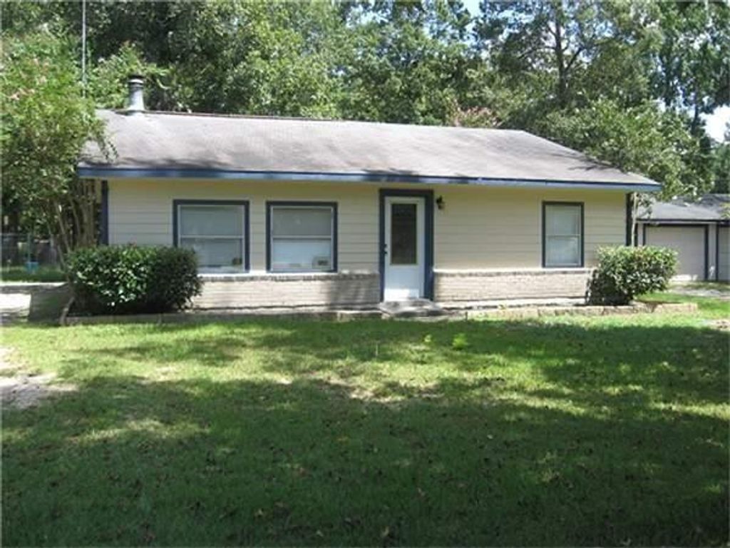 Photo of 18380 Arbor Oaks Circle, New Caney, TX 77357 (MLS # 9757472)