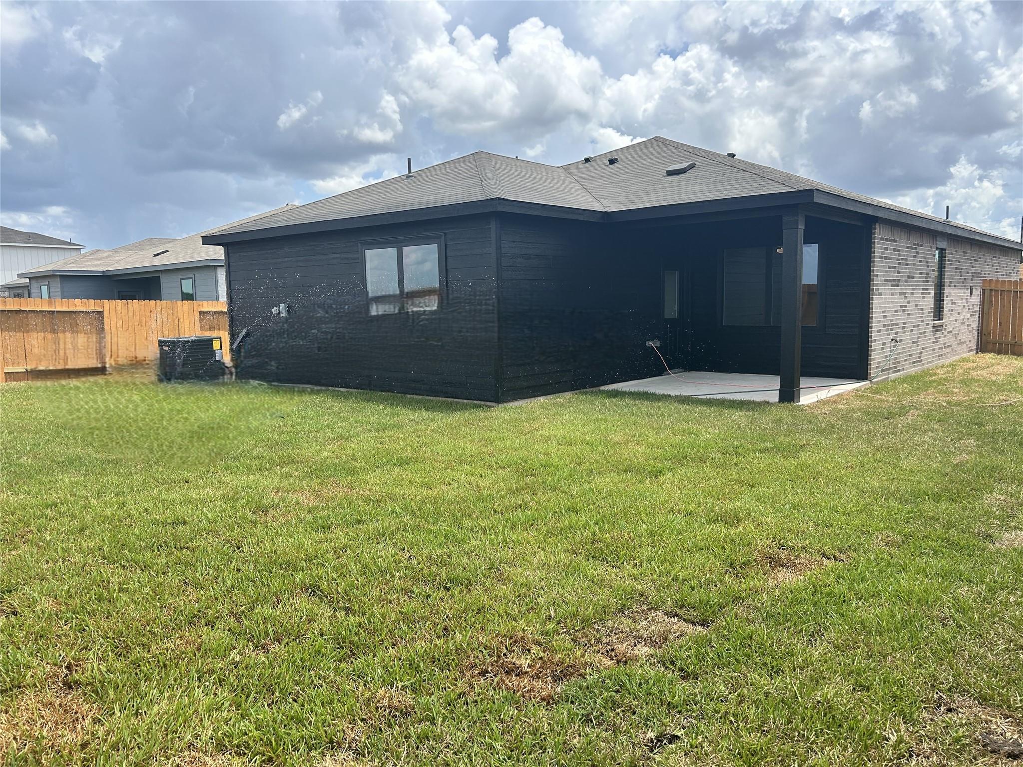1623 Branley Trail