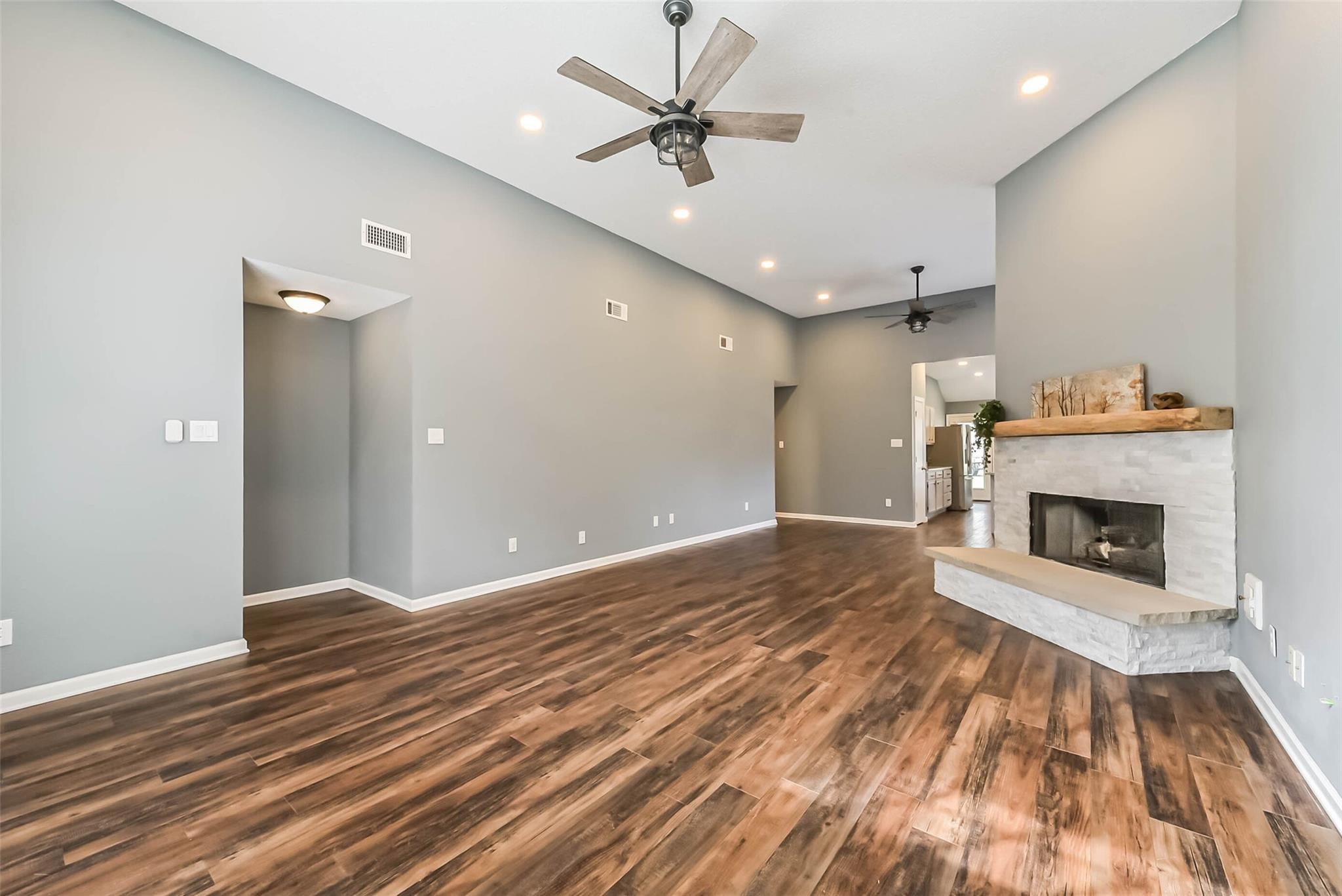 3130 Lake Breeze Lane
