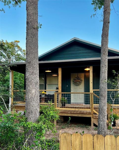 Photo of 342 Husk, Somerville, TX 77879 (MLS # 44713815)