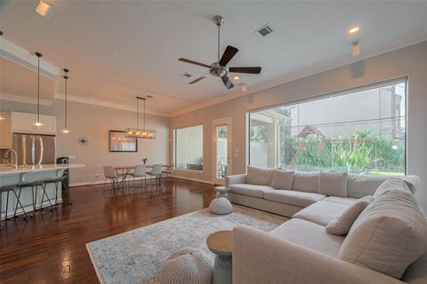 Photo of 4006 Lanark Ln Ln, Houston, TX 77025 (MLS # 49458957)