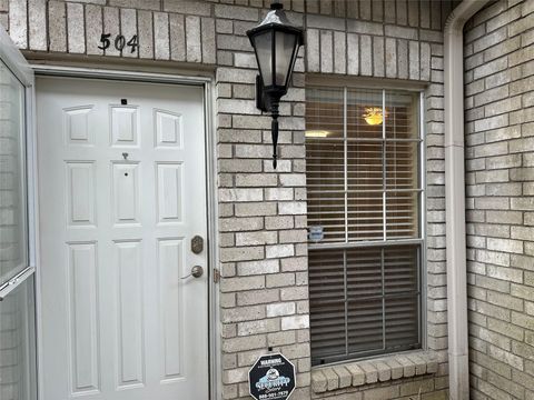 Photo of 3800 Tanglewilde Street #504, Houston, TX 77063 (MLS # 28478240)