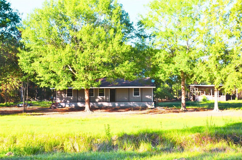 Photo of 161 Woodman Drive, Cleveland, TX 77328 (MLS # 28757014)
