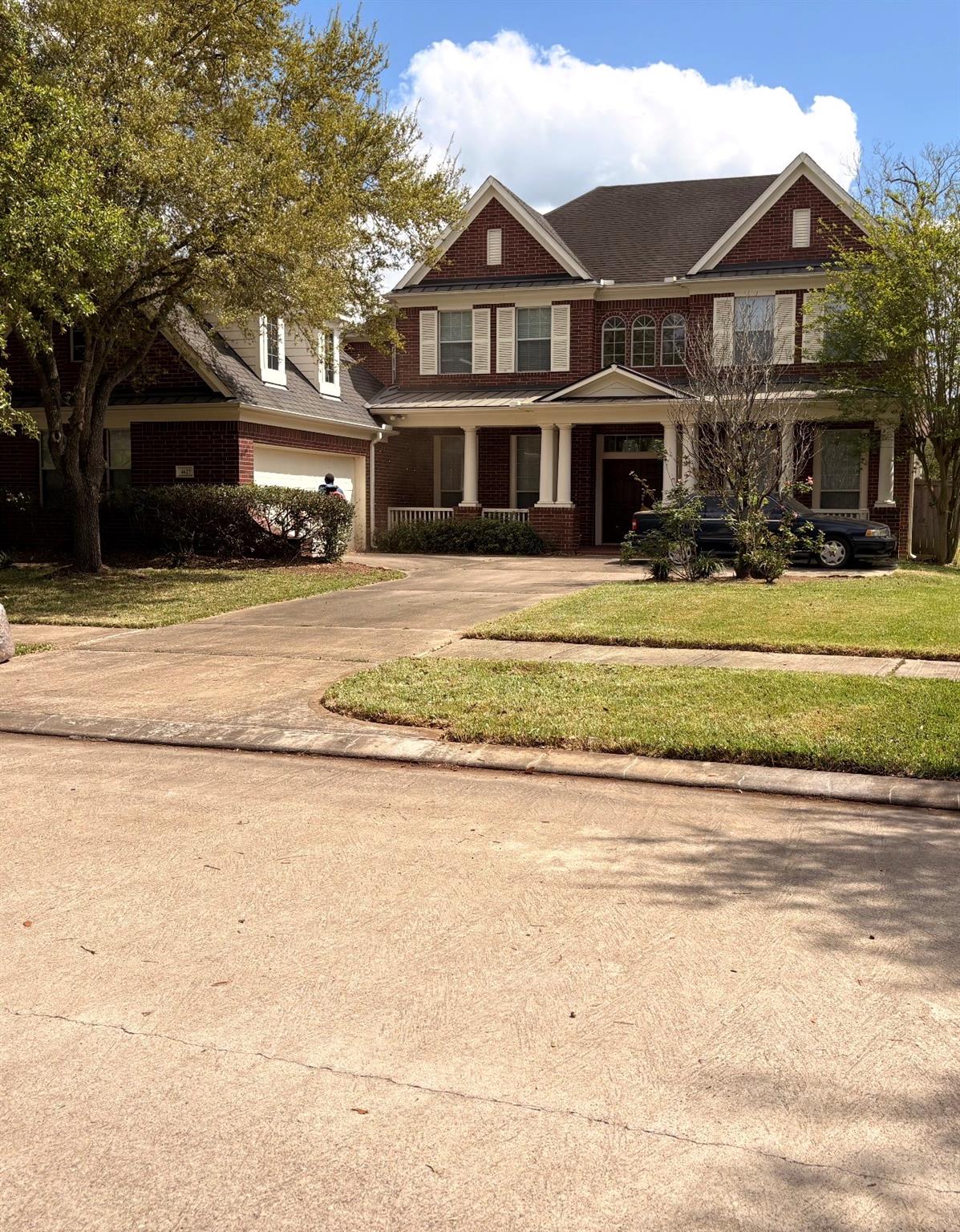 4627 Lake Knoll Court