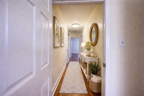 Photo of 1143 Shadeland Dr Dr, Houston, TX 77043 (MLS # 39518041)