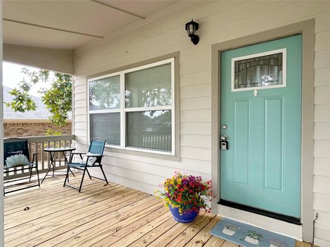 Photo of 15095 Conroe Bay Boulevard, Willis, TX 77318 (MLS # 97104447)