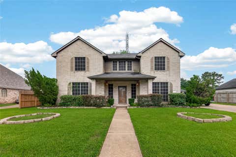 Photo of 2313 Champion Drive, Pearland, TX 77581 (MLS # 21468859)