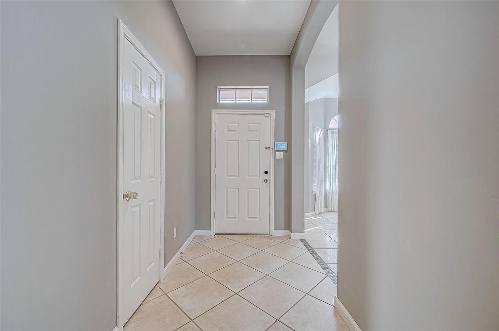 Photo of 6807 Catarina Circle, Houston, TX 77084 (MLS # 92962182)