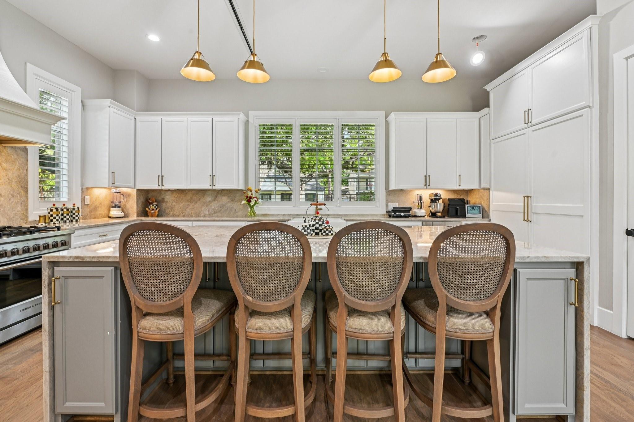 Houston, Texas, 77079, United States, 5 Bedrooms Bedrooms, ,6 BathroomsBathrooms,Residential,Active,2035604