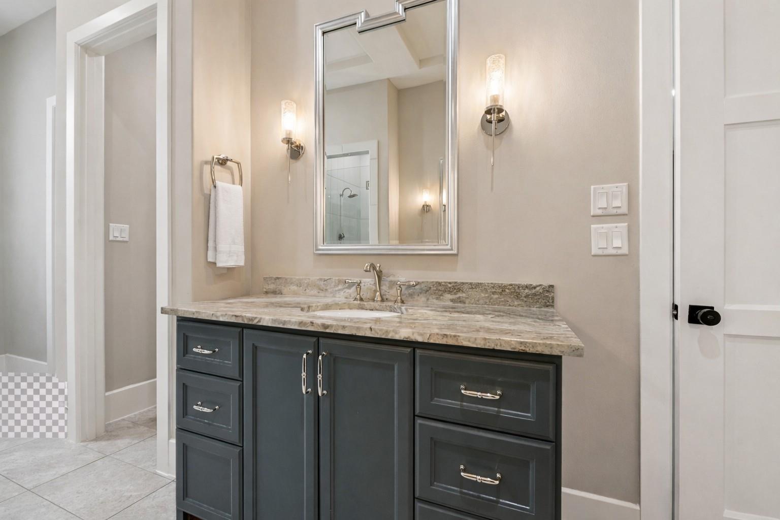 Houston, Texas, 77079, United States, 5 Bedrooms Bedrooms, ,6 BathroomsBathrooms,Residential,Active,2035604