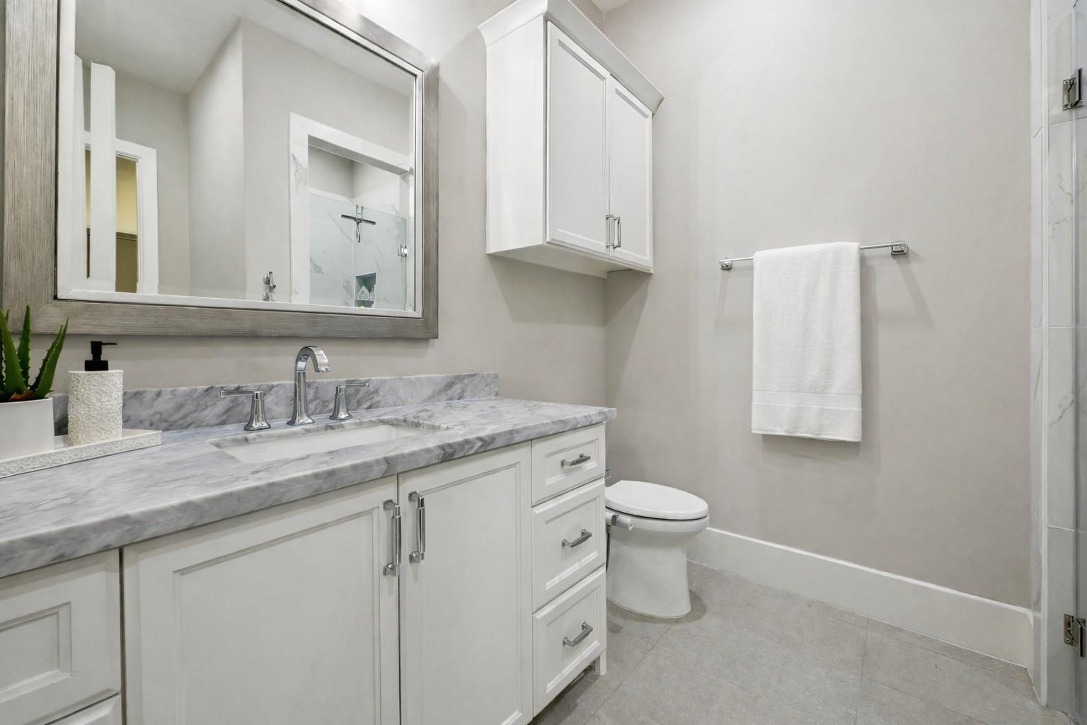 Houston, Texas, 77079, United States, 5 Bedrooms Bedrooms, ,6 BathroomsBathrooms,Residential,Active,2035604