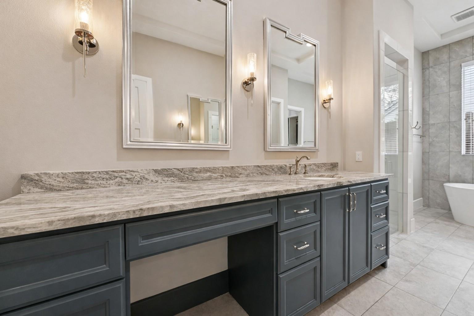 Houston, Texas, 77079, United States, 5 Bedrooms Bedrooms, ,6 BathroomsBathrooms,Residential,Active,2035604