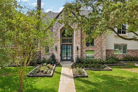 Tiny photo for 13927 Perthshire Road, Houston, TX 77079 (MLS # 53092335)