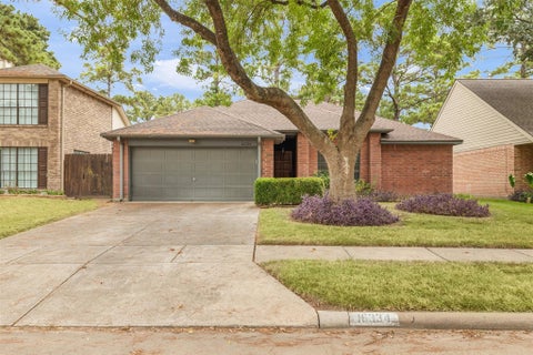 Photo of 16334 Chimneystone Drive, Houston, TX 77095 (MLS # 18881641)