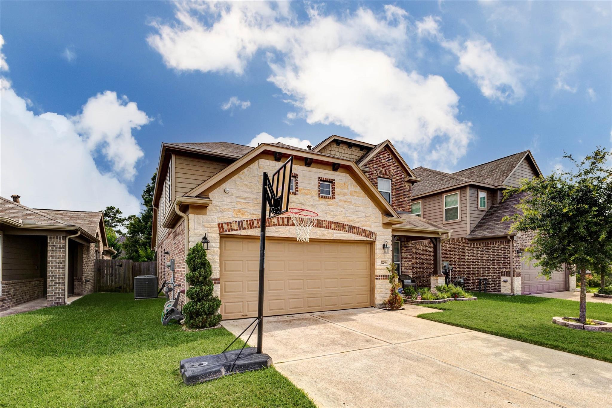 12246 Chestnut Clearing Trail