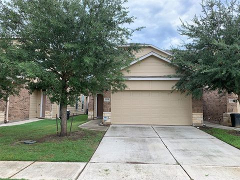 Photo of 17038 Wilthorne Gardens Court, Houston, TX 77084 (MLS # 20100914)
