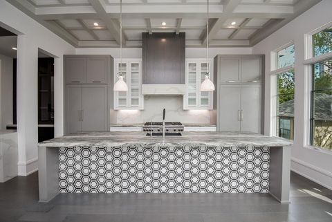 1107 Berthea Street B Houston TX 77006