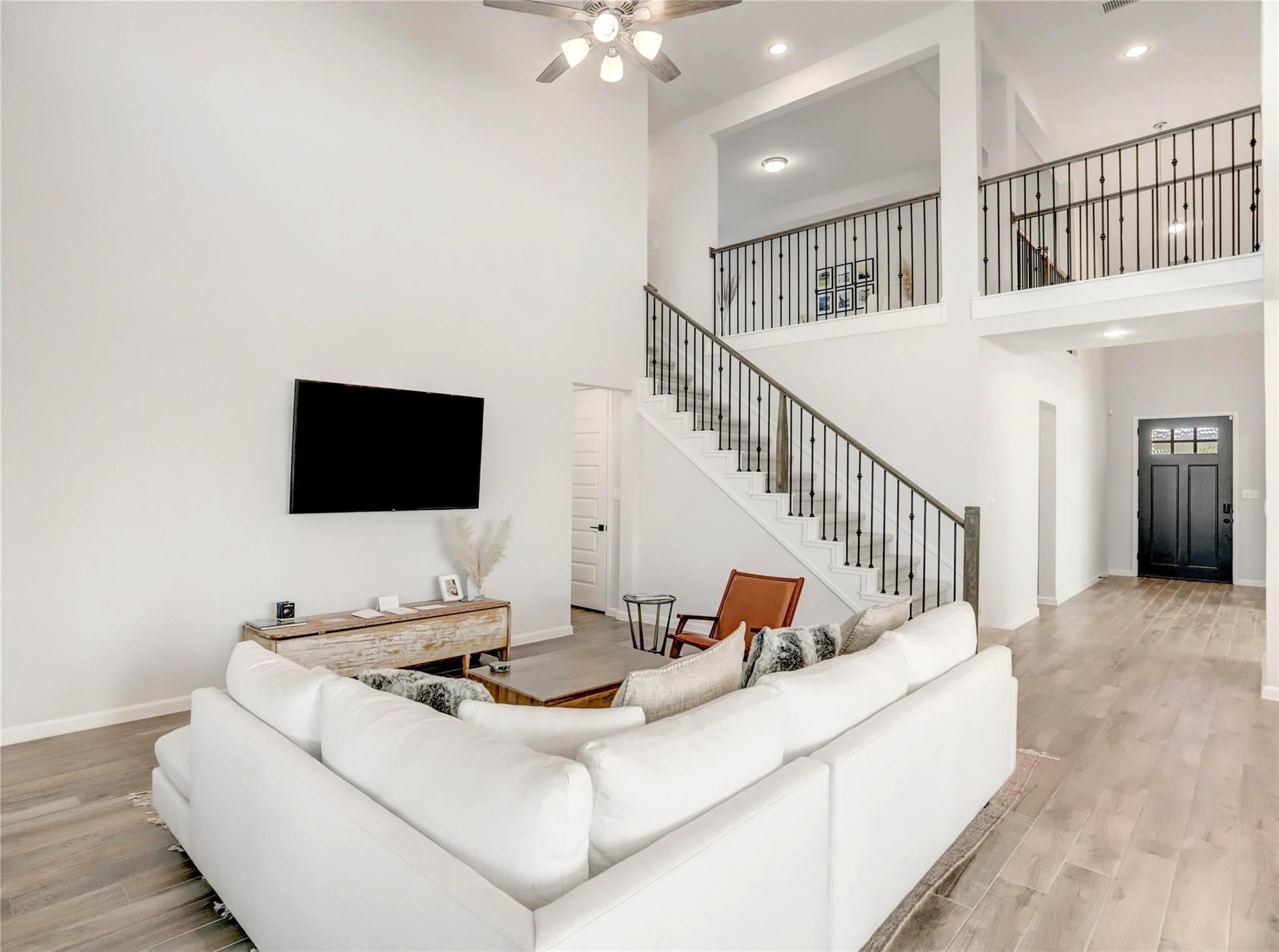 4438 Peloton Road