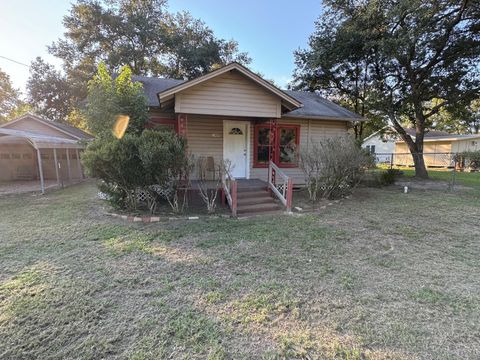 Photo of 1809 Old Israel Road, Livingston, TX 77351 (MLS # 19917268)