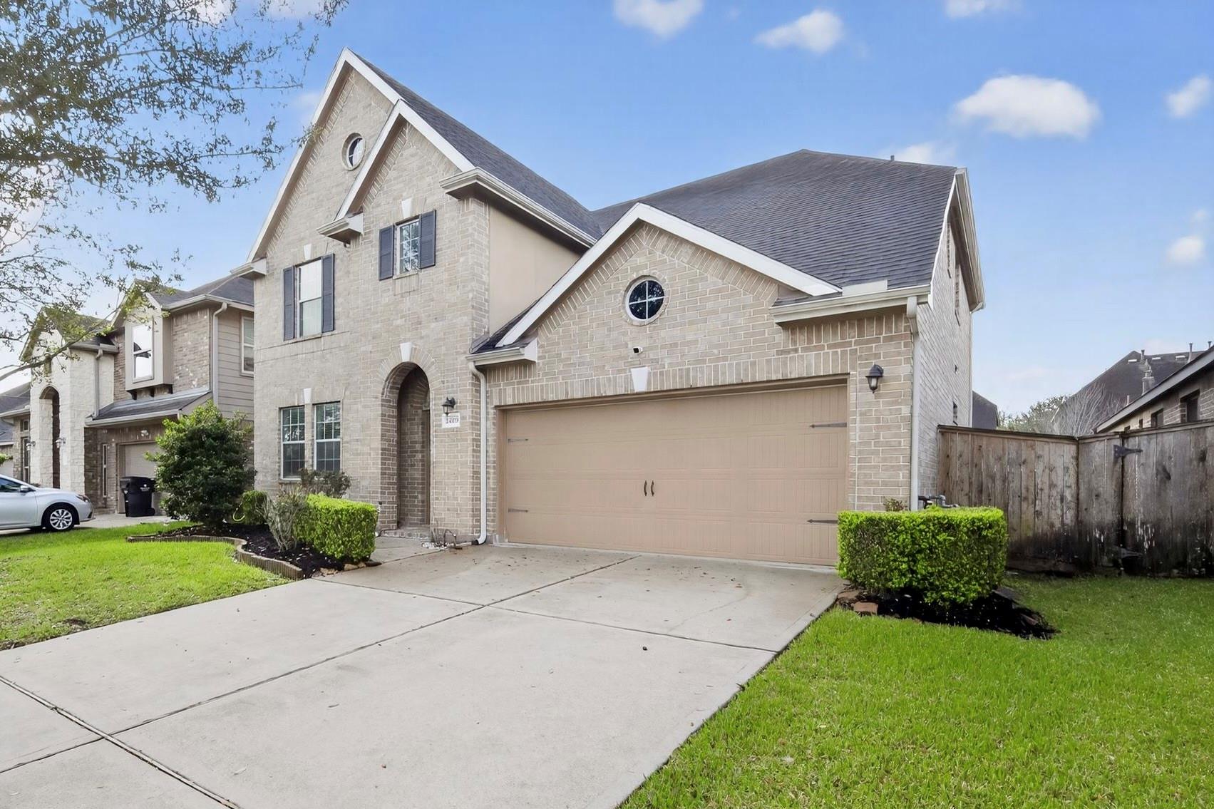 24319 Piazza Drive