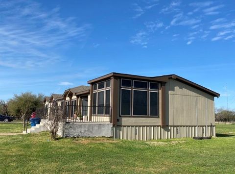 4021 Baker Road Needville TX 77461
