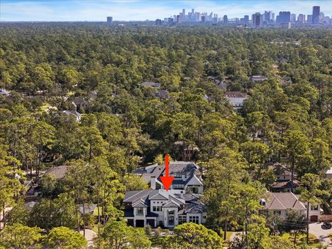 Photo of 318 Knipp Road, Houston, TX 77024 (MLS # 3183487)