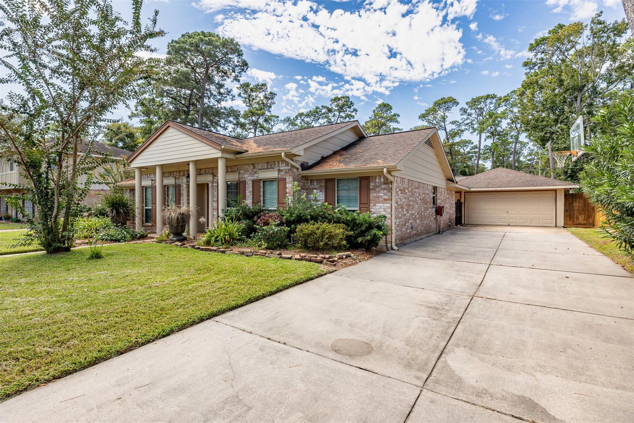 3726 Autumn Lane