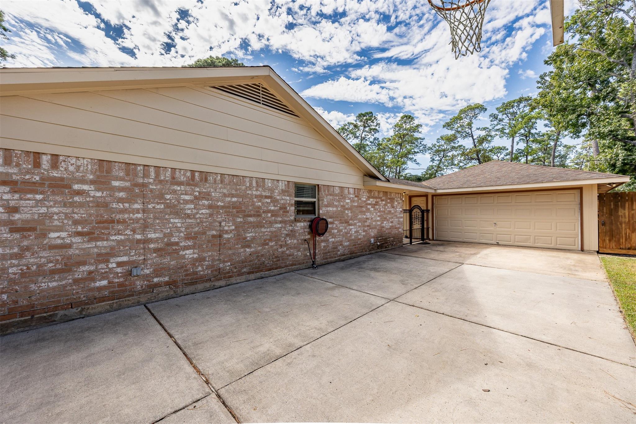 3726 Autumn Lane