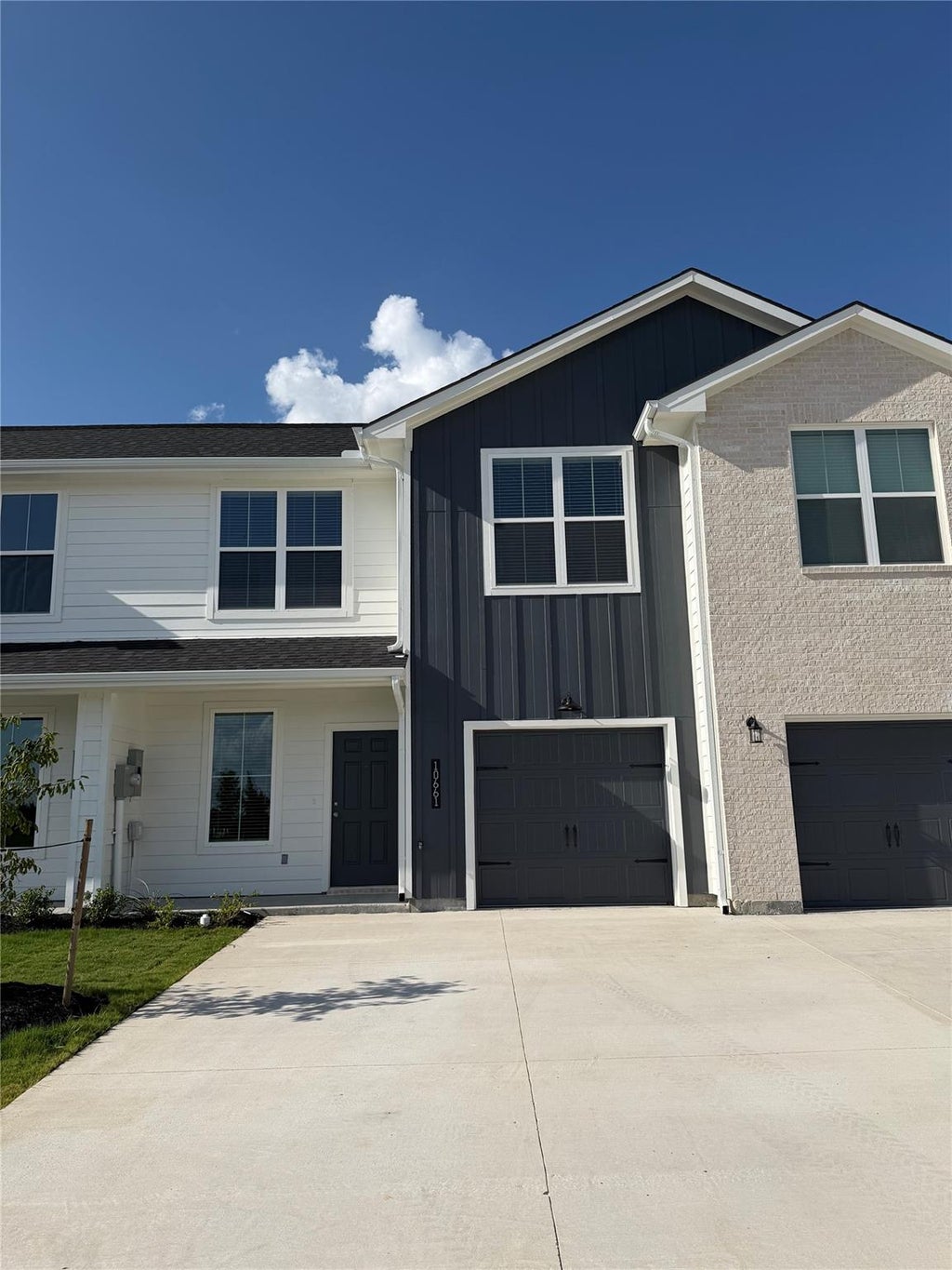 Photo of 10661 Berry Branch Ln, College Station, TX 77845 (MLS # 21318146)
