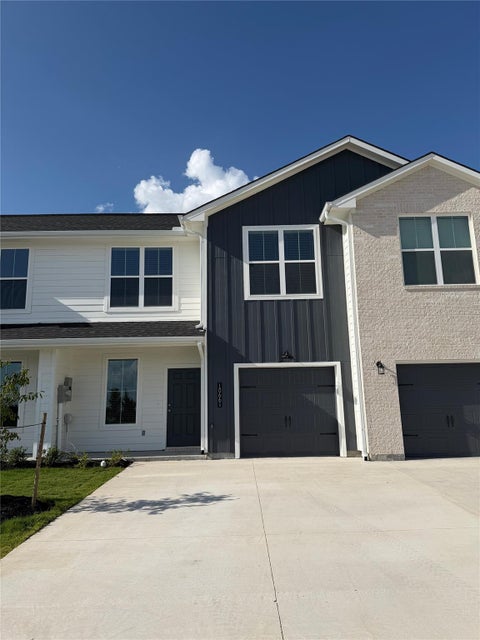 Photo of 10661 Berry Branch Ln, College Station, TX 77845 (MLS # 21318146)