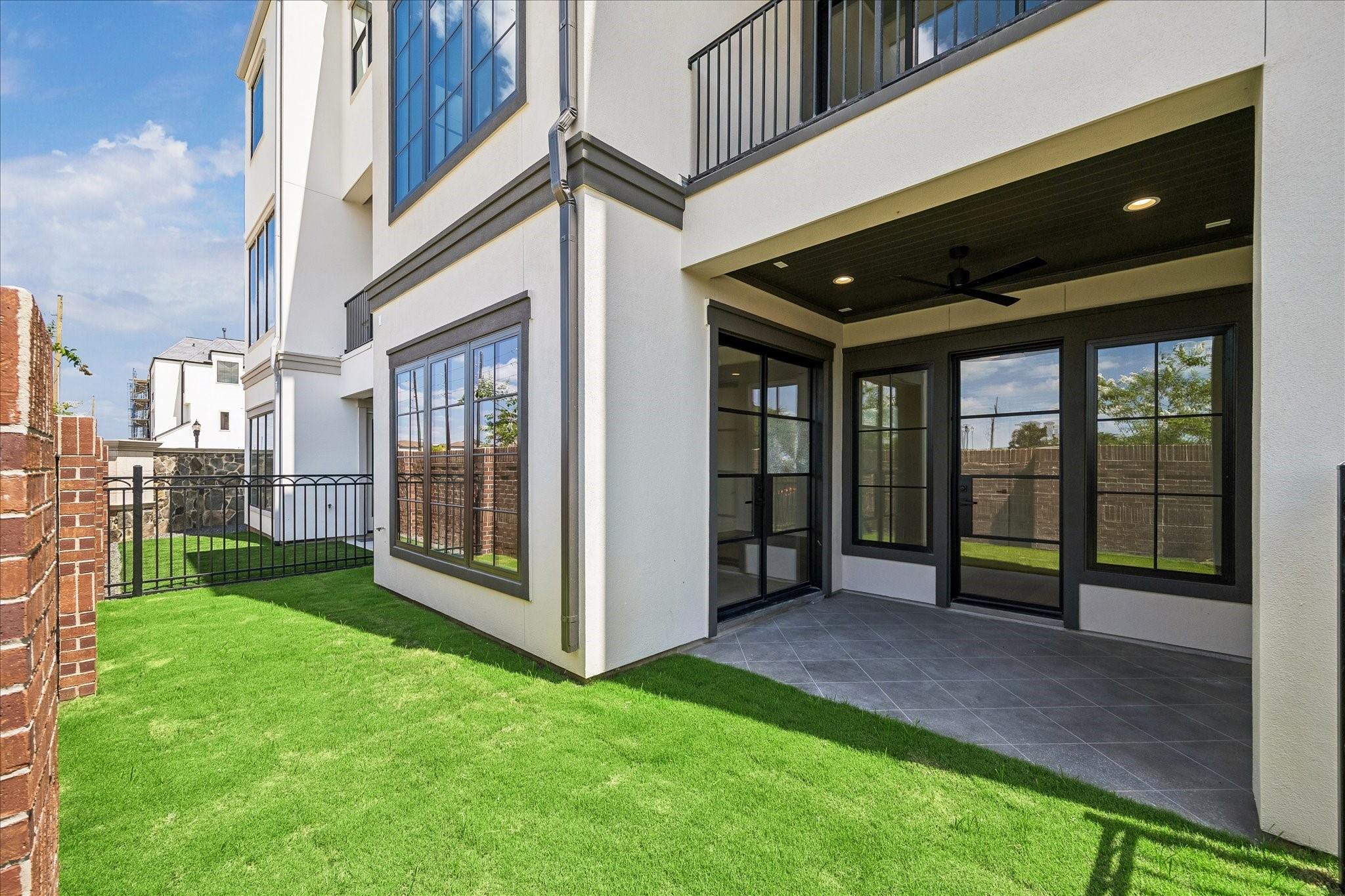 4623 Sunset Circle
