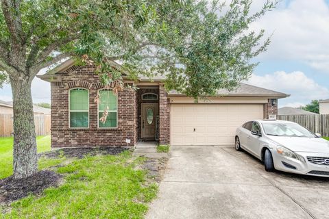 Photo of 9902 Smokey Quartz Lane, Rosharon, TX 77583 (MLS # 91665793)