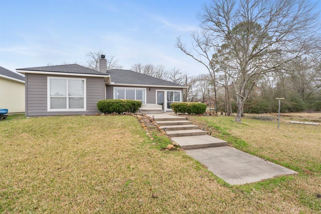 467 Pinnacle