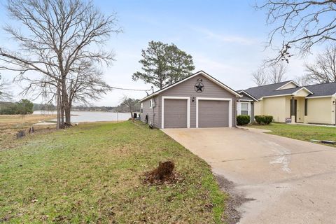 Photo of 467 Pinnacle, Trinity, TX 75862 (MLS # 73498702)