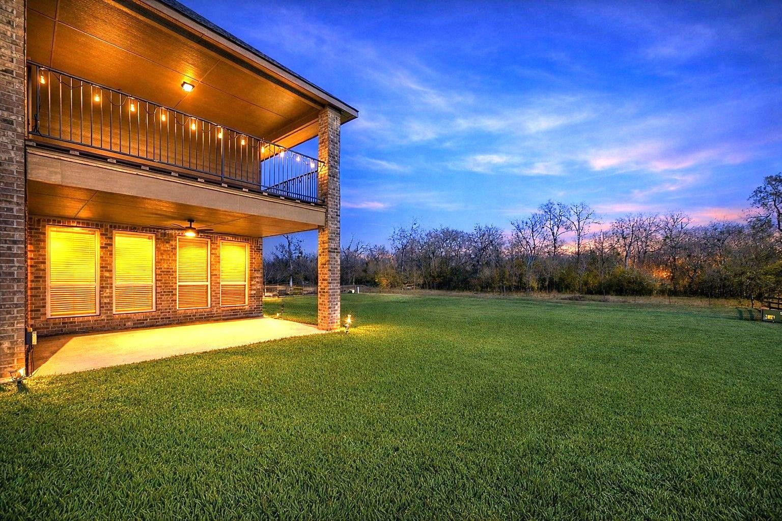 3018 River Bend Drive