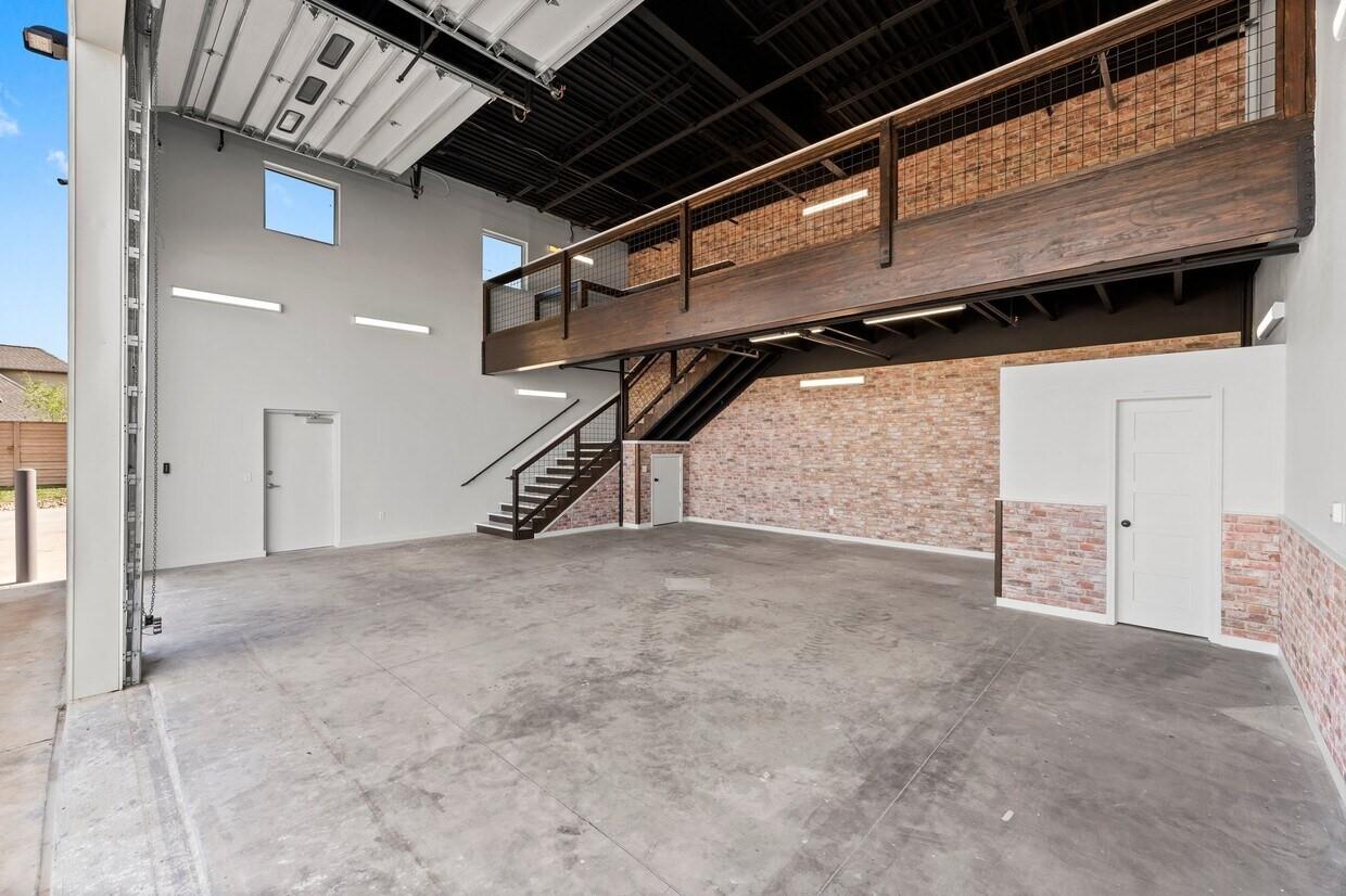 1435 Fm 1463 Road F3