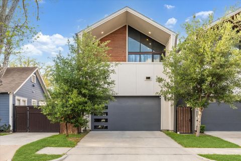 Photo of 823 Aurora Street, Houston, TX 77009 (MLS # 37656589)