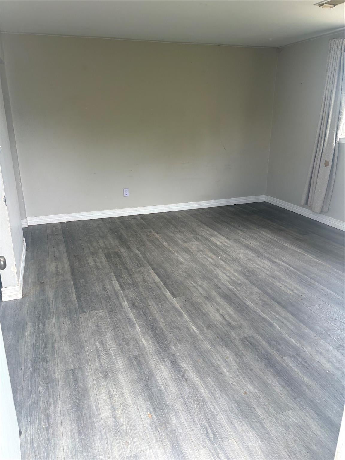 1005 2nd Street