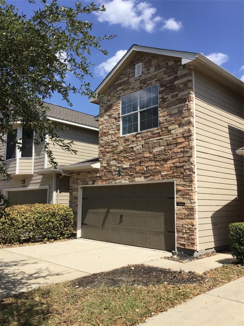 Photo of 11616 Champions Green Drive, Houston, TX 77066 (MLS # 74806482)