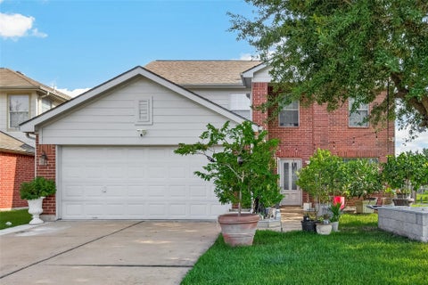 Photo of 12051 Christophers Walk Court, Houston, TX 77089 (MLS # 43307871)