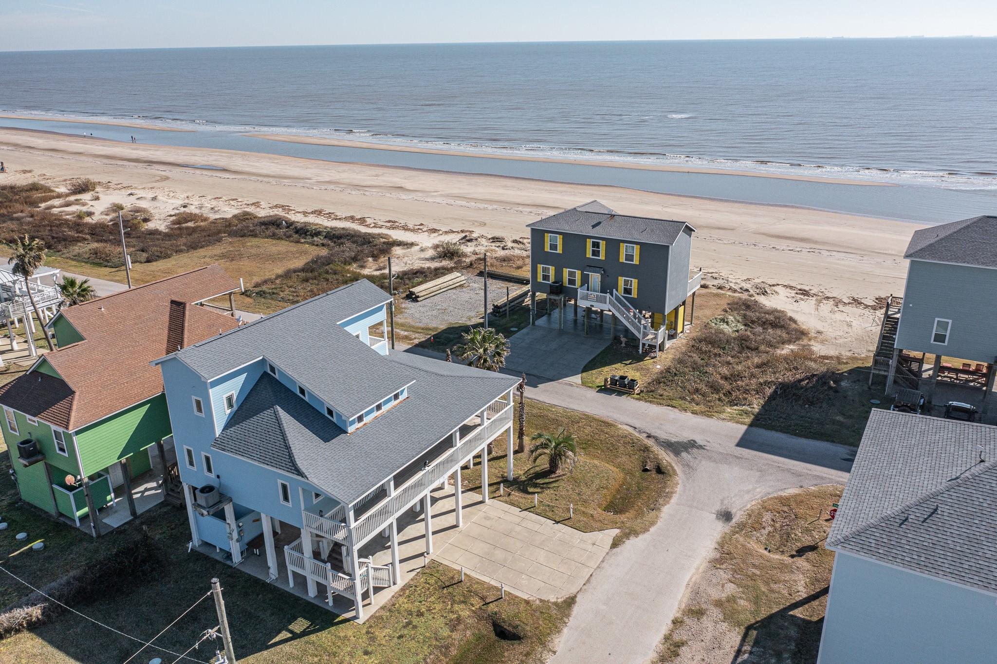 1325 Emerald Drive