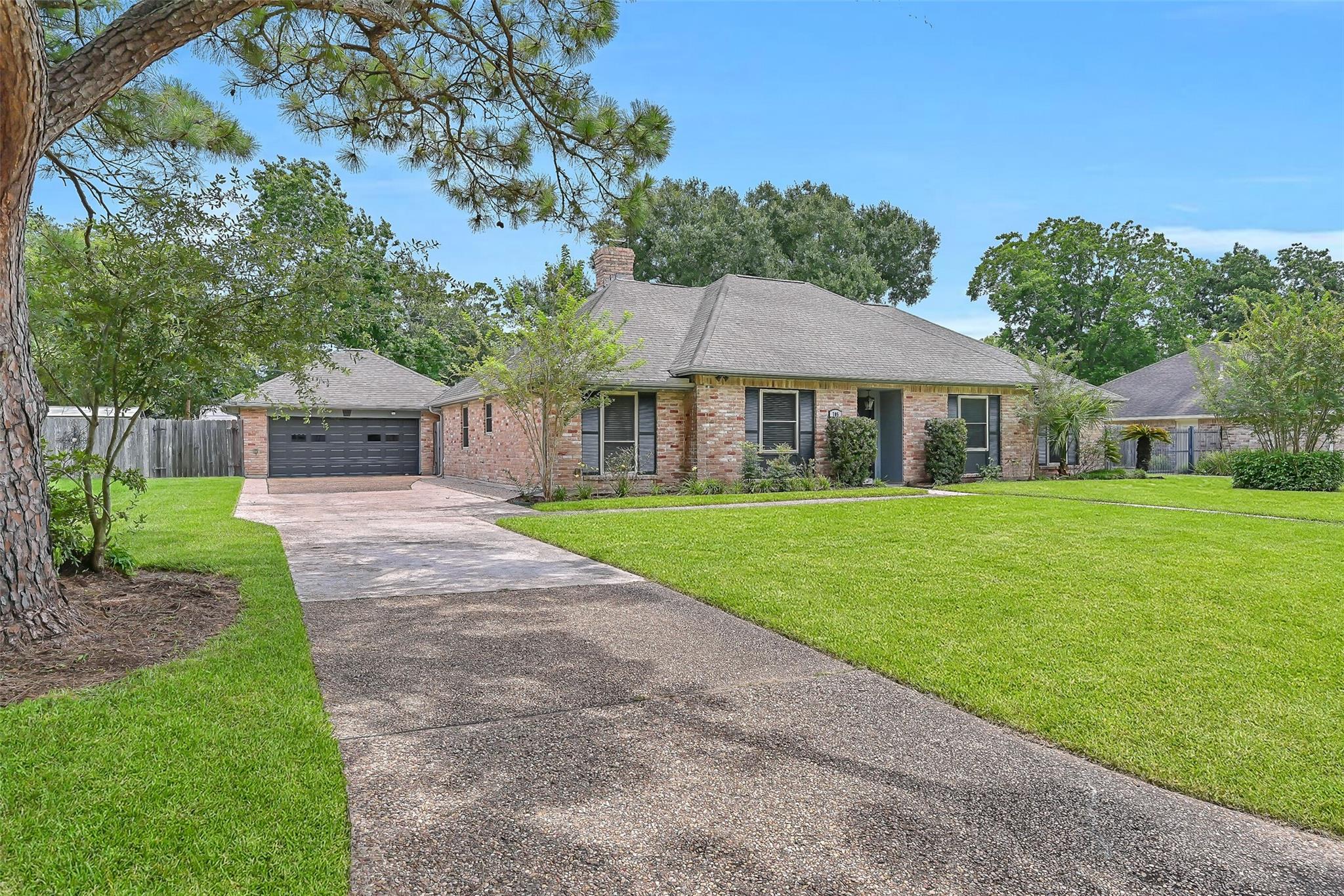 705 Quaker Drive