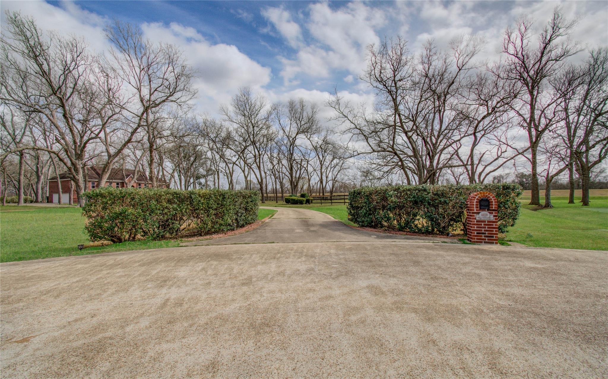 8659 Halls Retreat Court