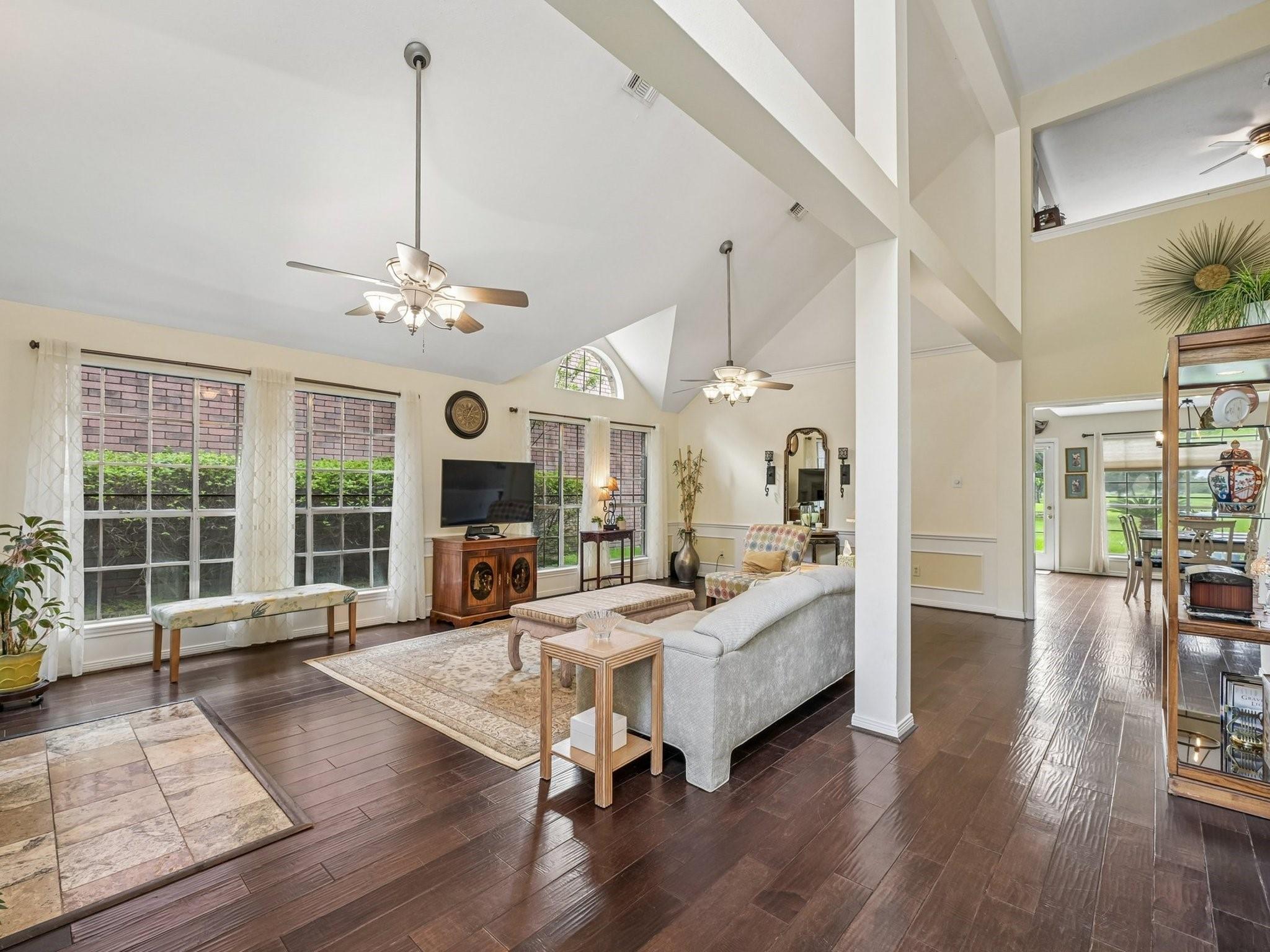 4758 Oakmont Court