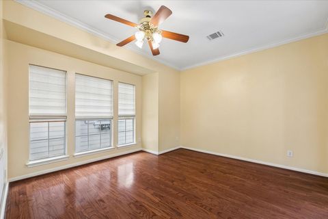 Tiny photo for 2915 Jackson Street, Houston, TX 77004 (MLS # 22412677)
