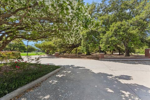 Tiny photo for 2915 Jackson Street, Houston, TX 77004 (MLS # 22412677)